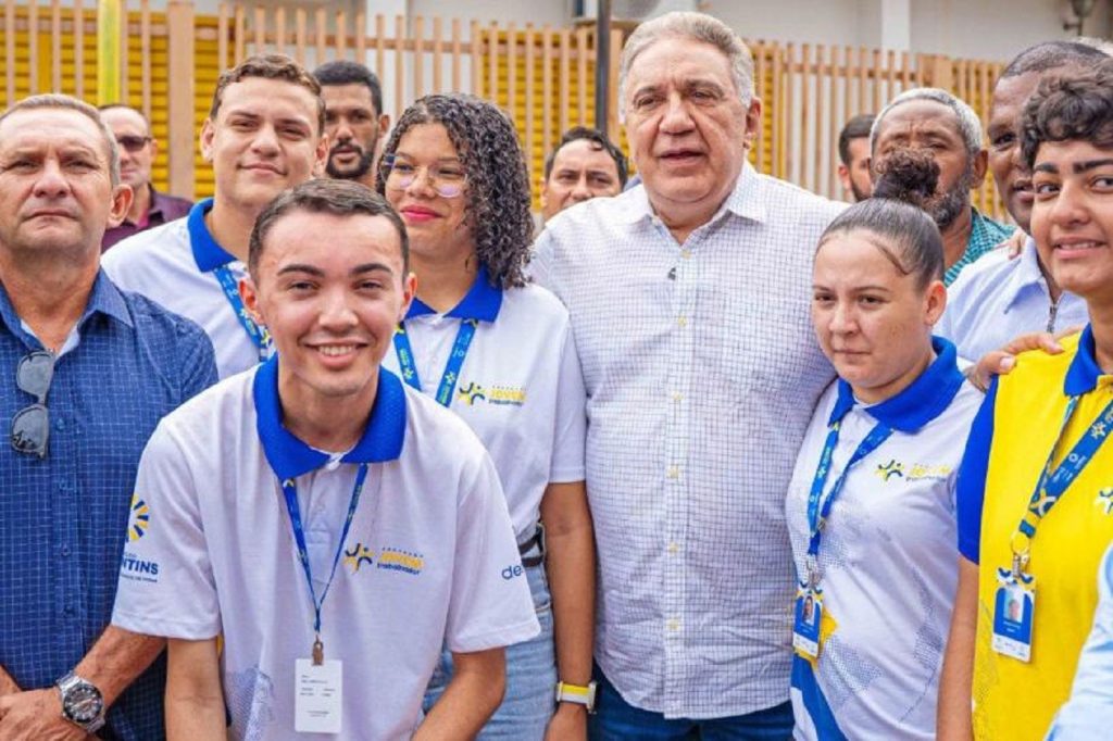 Governo lança novo programa de qualificação para estudantes com 3,5 mil vagas e bolsa de R$ 1.200